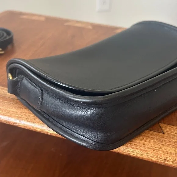 Authentic Vintage Coach Ritchie Black #9937 - Picture 8 of 11